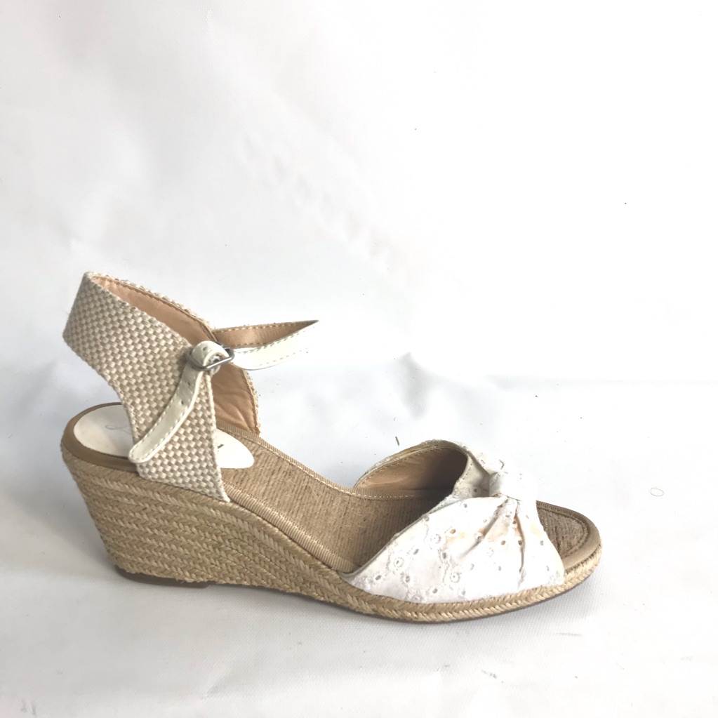 Lucky Brand Sandals Size 8 B